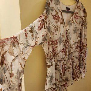 Vince Camuto Floral Flared Sleeve Top